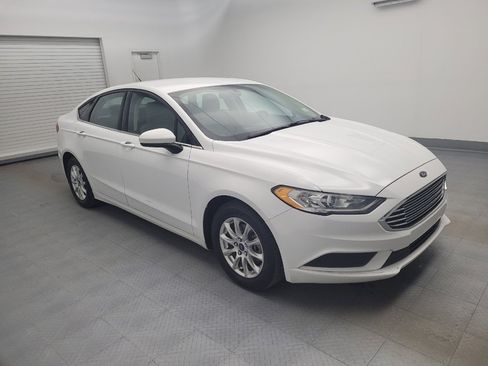 Used 2017 Ford Fusion S image 11