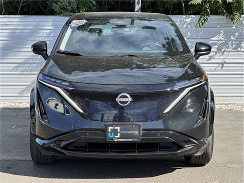 Used 2024 Nissan Ariya AWD image 7