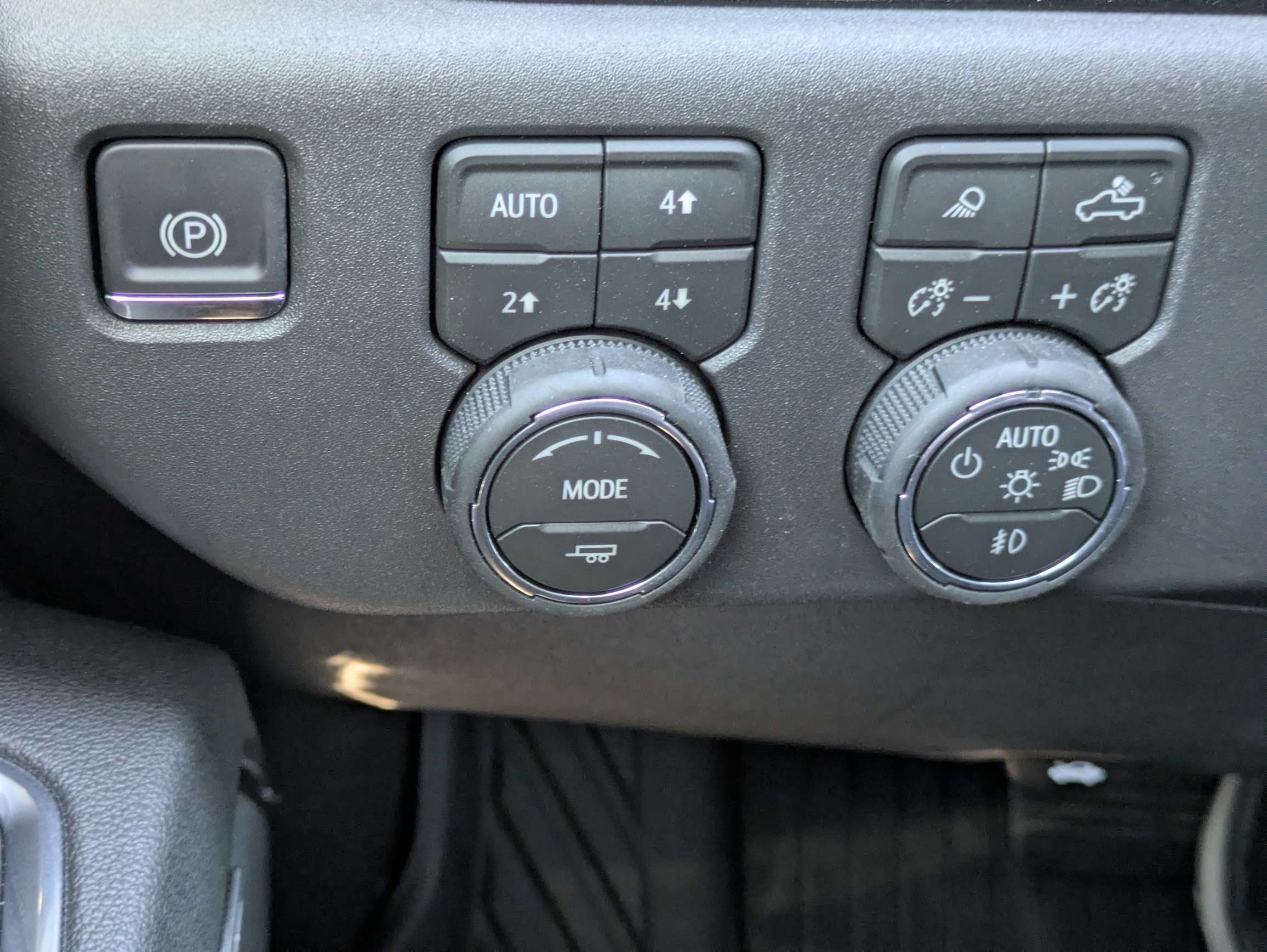 New 2026 Chevrolet Silverado 1500 RST w/ RST All Star Premium Package AWD/4WD image 14