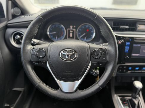Used 2017 Toyota Corolla SE w/ Carpet Mat Package (TMS) FWD image 20