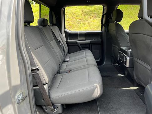 Used 2018 Ford F150 XLT w/ Equipment Group 302A Luxury AWD/4WD image 39