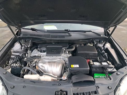 Used 2017 Toyota Camry XSE image 27