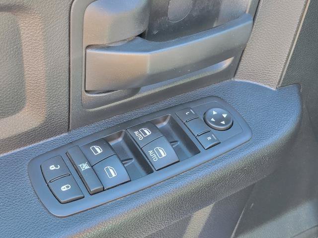 Used 2016 RAM 2500 Tradesman w/ Chrome Appearance Group AWD/4WD image 23