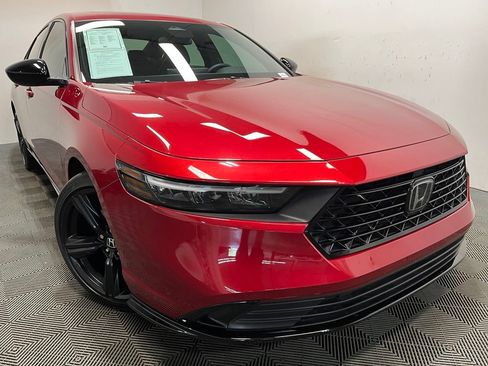 Used 2023 Honda Accord Sport image 1