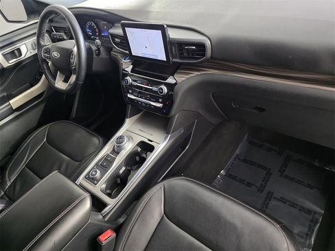 Used 2021 Ford Explorer Limited image 37