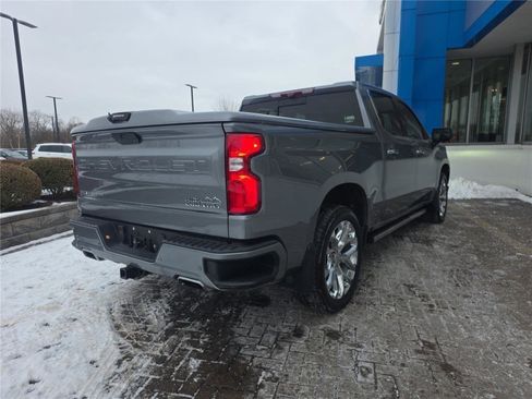 Used 2020 Chevrolet Silverado 1500 High Country w/ Technology Package AWD/4WD image 5