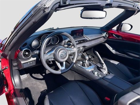 Used 2021 MAZDA MX-5 Miata Grand Touring image 23