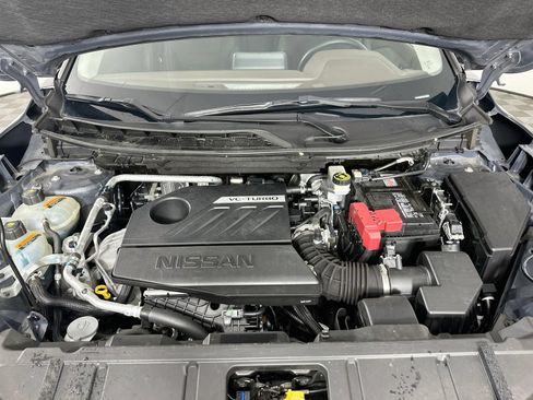 Used 2023 Nissan Rogue S AWD/4WD image 29