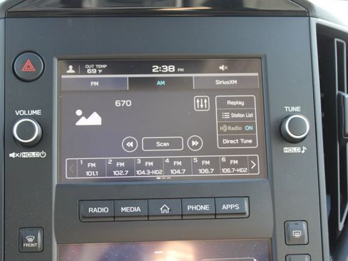 Used 2024 Subaru Impreza 2.0i image 18