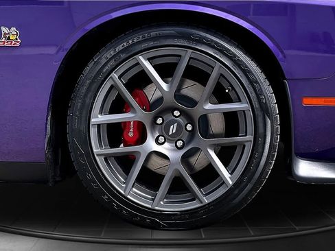 Used 2019 Dodge Challenger R/T Scat Pack w/ Plus Package RWD image 33
