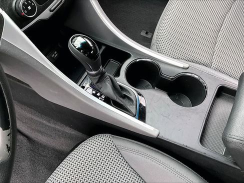 Used 2012 Hyundai Sonata GLS w/ Popular Equipment Pkg image 14