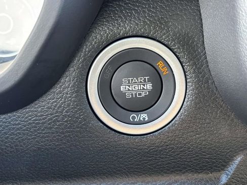 New 2026 RAM 1500 Express AWD/4WD image 19