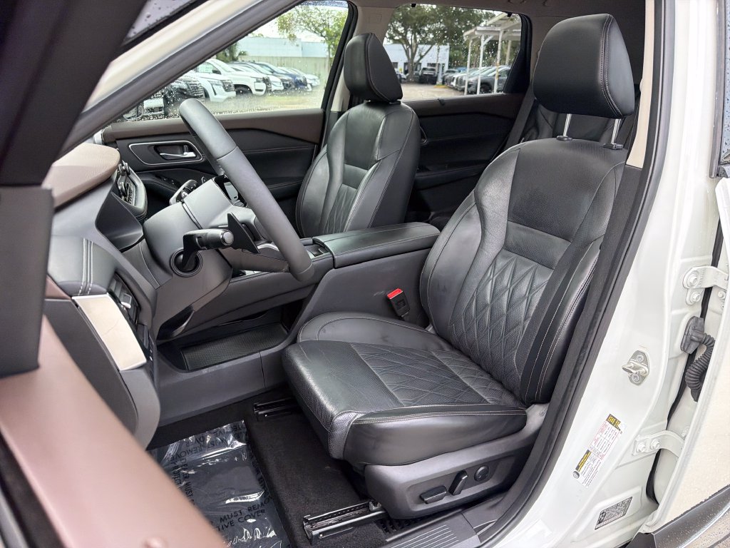 Used 2021 Nissan Rogue Platinum AWD/4WD image 33