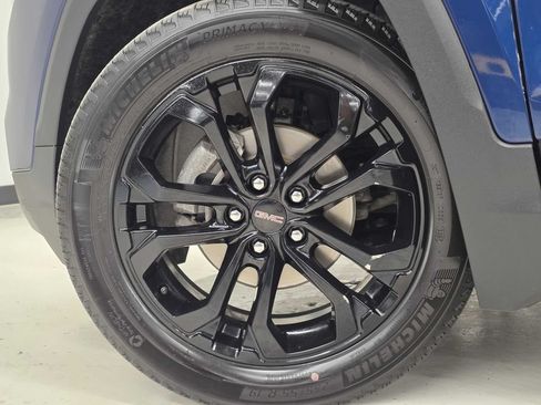 Used 2022 GMC Terrain SLE w/ Driver Convenience Package AWD/4WD image 39