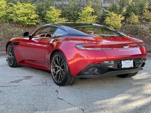 New 2025 Aston Martin DB12 Coupe image 2