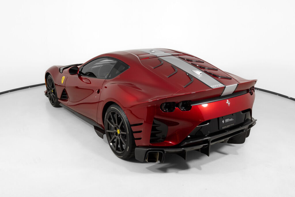 Certified 2022 Ferrari 812 Competizione RWD image 6