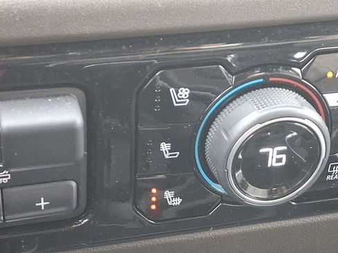 Certified 2024 Chevrolet Silverado 1500 LTZ w/ LTZ Convenience Package II image 25