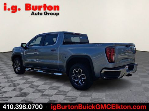New 2026 GMC Sierra 1500 SLE AWD/4WD image 3