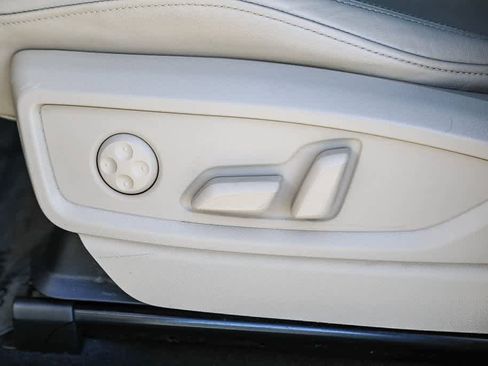 Used 2022 Audi Q5 2.0T Prestige image 18