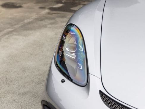 Used 2020 Porsche 718 Cayman GT4 RWD image 14