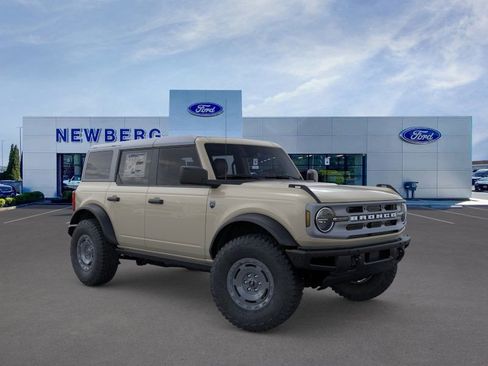 New 2025 Ford Bronco Big Bend w/ Black Diamond Package image 1