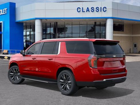 New 2026 Chevrolet Suburban LS RWD image 3