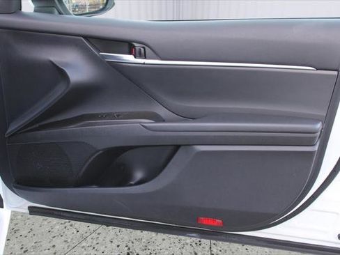 Certified 2023 Toyota Camry LE image 34