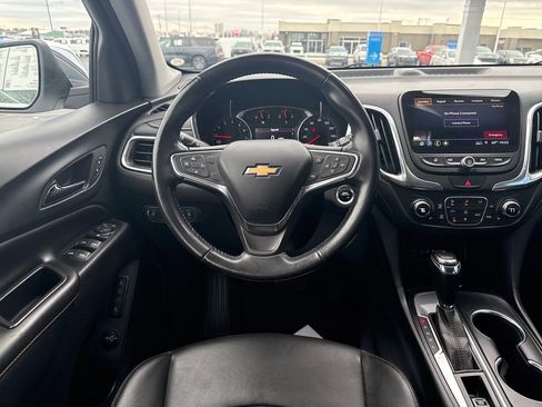 Used 2019 Chevrolet Equinox Premier image 16