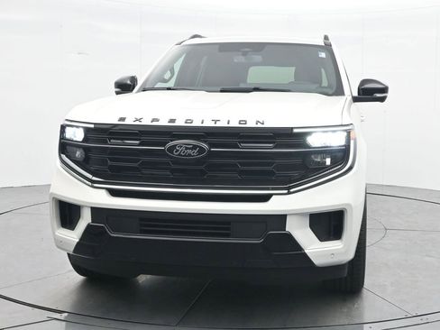 New 2026 Ford Expedition Platinum w/ Stealth Performance Package image 2