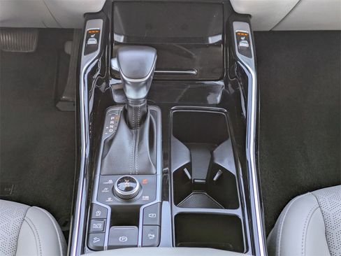 Used 2021 Kia Sorento SX image 19