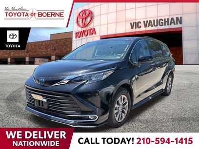 Used 2024 Toyota Sienna XLE