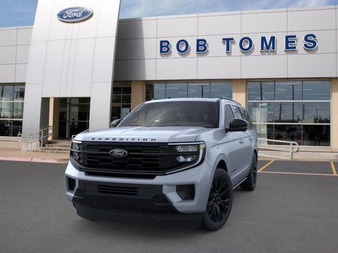 New 2025 Ford Expedition Platinum w/ Stealth Appearance Package image 2