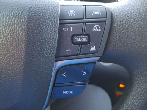 Used 2026 Toyota Camry LE w/ Convenience Package image 21