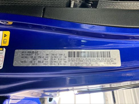 Used 2020 Jeep Wrangler Unlimited Sahara AWD/4WD image 34