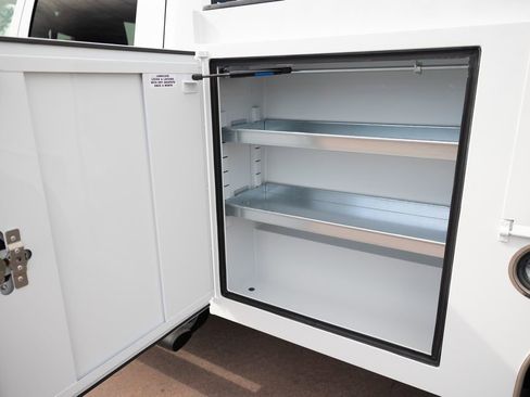 New 2025 RAM 2500 Tradesman image 28