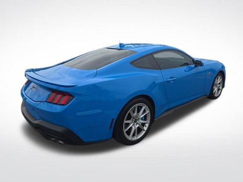 Used 2024 Ford Mustang GT Premium RWD image 3