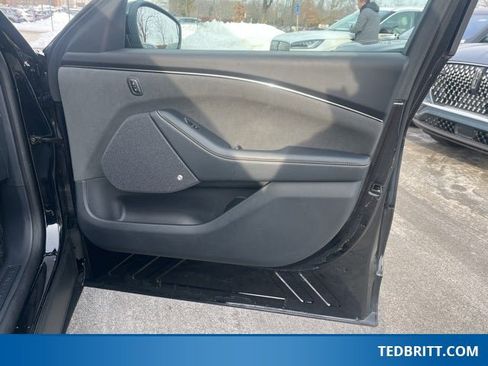 Certified 2025 Ford Mustang Mach-E GT image 23