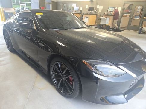 Used 2023 Nissan Z Performance w/ Floor Mat Package (L93) image 3