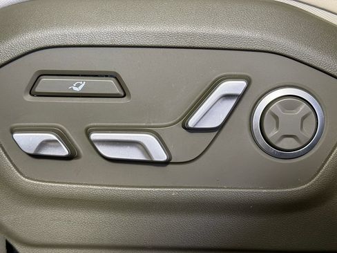 Used 2024 Hyundai Santa Fe Calligraphy AWD/4WD image 36