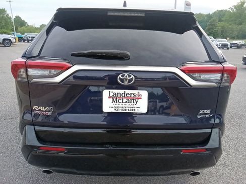 Used 2025 Toyota RAV4 XSE w/ Weather Package AWD/4WD image 4