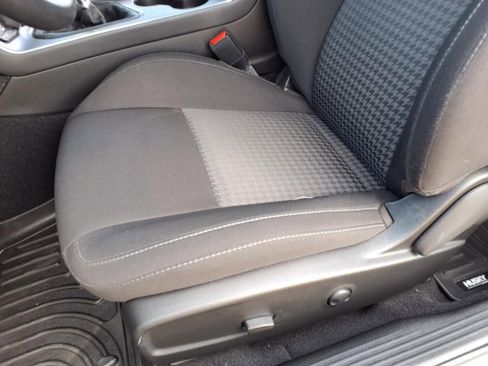 Used 2022 Dodge Challenger R/T w/ Blacktop Package image 26