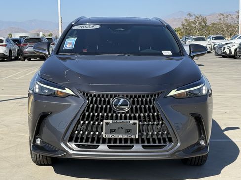 Certified 2025 Lexus NX 250 FWD w/ Cold Area Package image 6