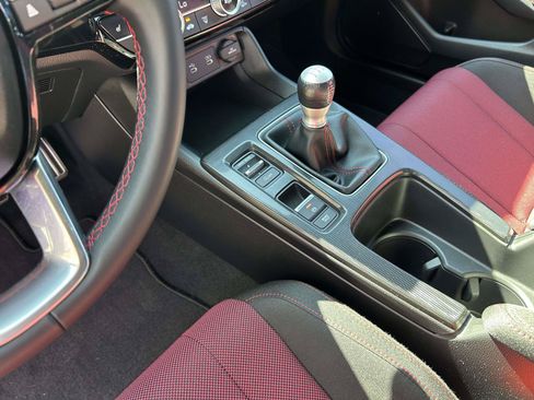 Certified 2025 Honda Civic Si image 16