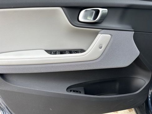 Used 2024 Polestar Polestar 2 image 14