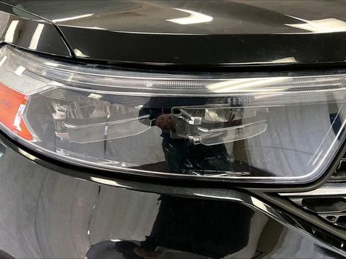 Certified 2023 Ford Explorer XLT w/ Equipment Group 202A image 28