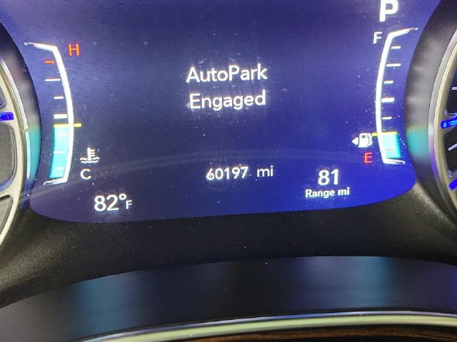 Used 2023 Chrysler Pacifica Pinnacle AWD/4WD image 25
