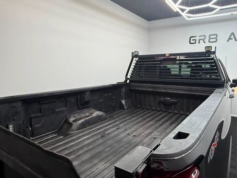 Used 2022 Chevrolet Silverado 2500 LT w/ Texas Edition AWD/4WD image 15
