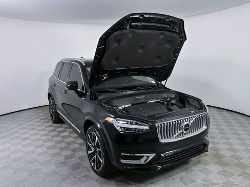 Certified 2024 Volvo XC90 B5 Plus w/ Protection Package Premier AWD/4WD image 36