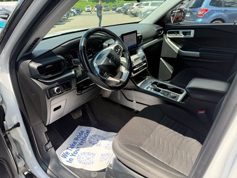 Used 2020 Ford Explorer XLT w/ Class III Trailer Tow Package AWD/4WD image 19