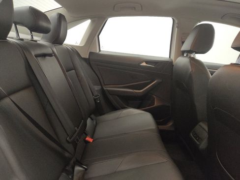 Used 2019 Volkswagen Jetta SEL w/ Cold Weather Package image 19